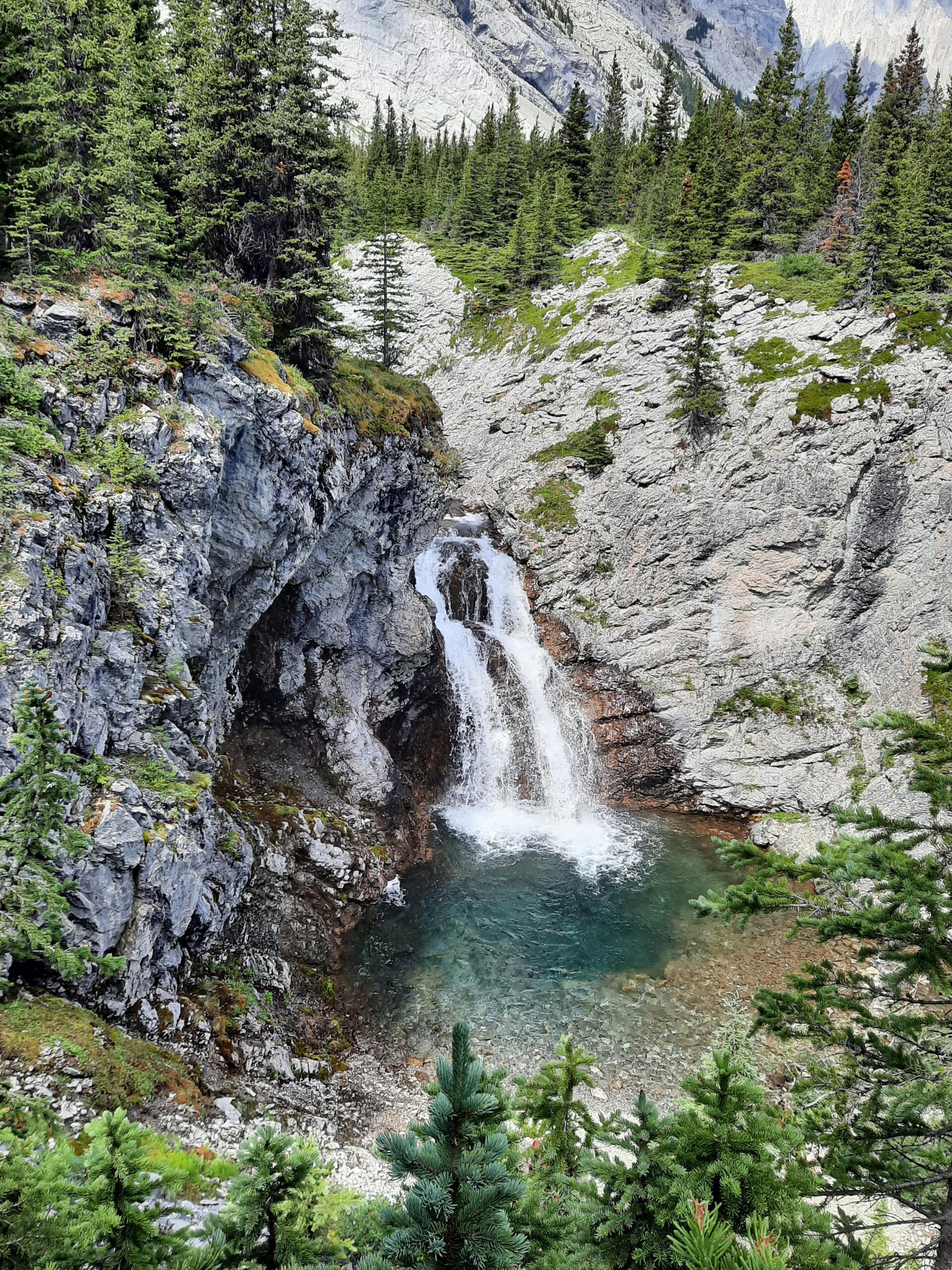 Kananaskis Private Guided Hiking Hub