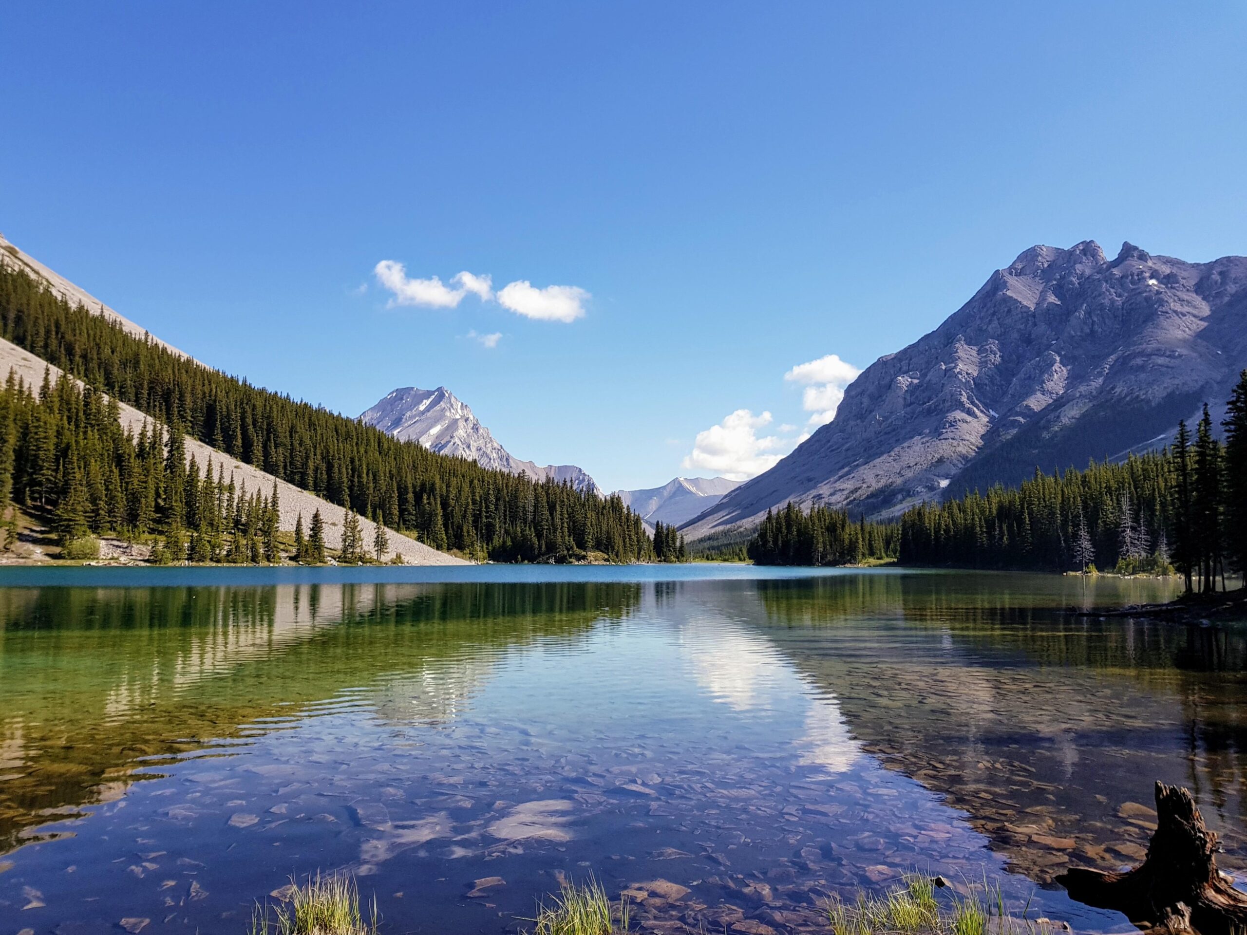 Elbow Lake in Kananaskis with alpine water and surrounding peaks