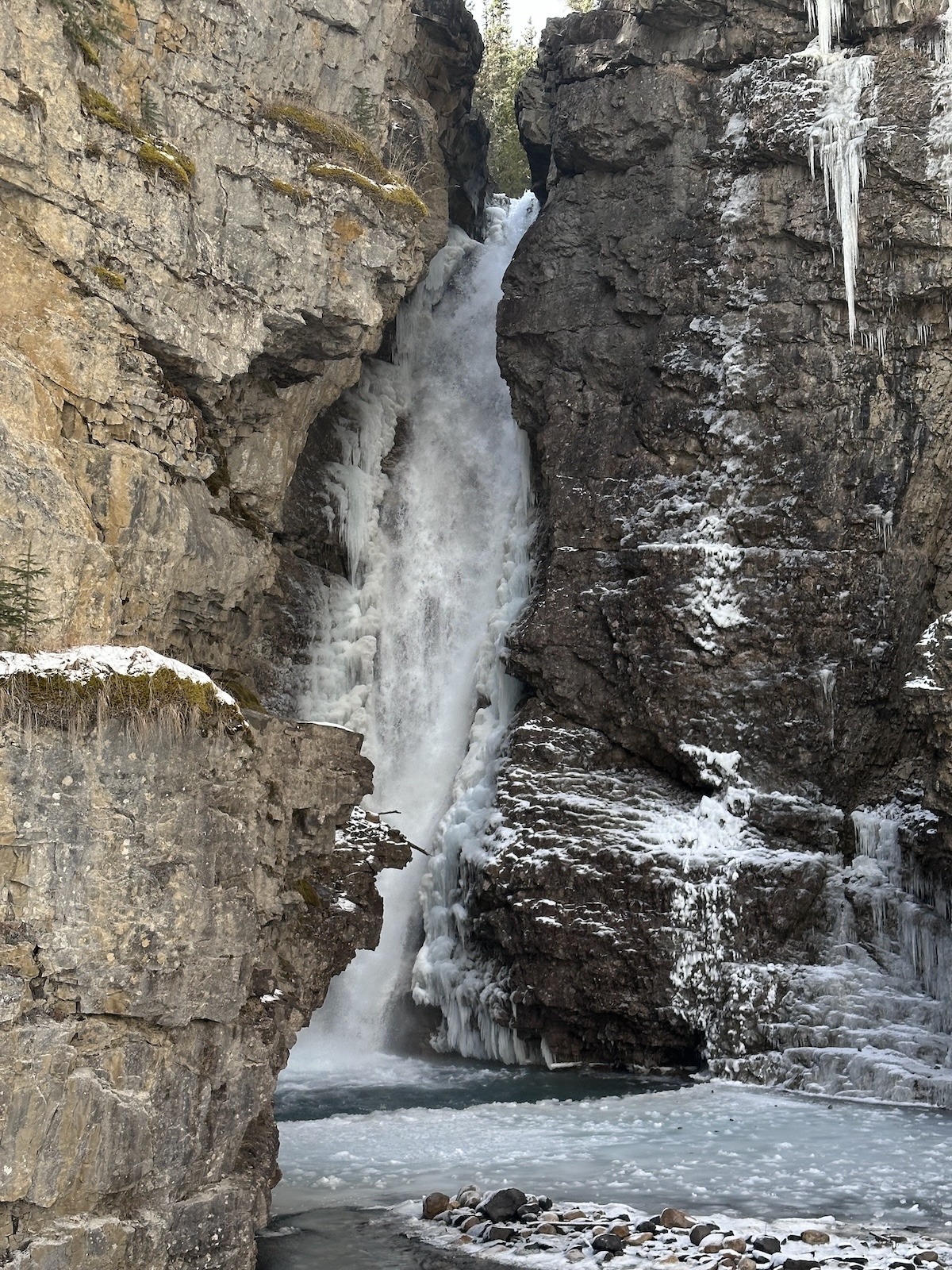 Upper falls at Jonsons Canyon