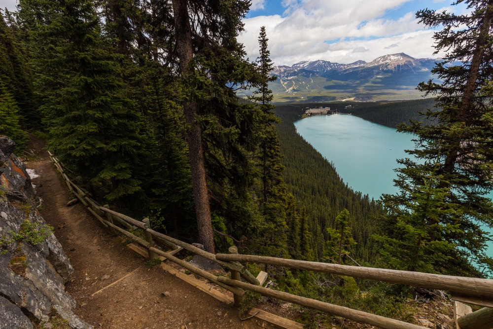 Lake Louise hiking to the BeeHive